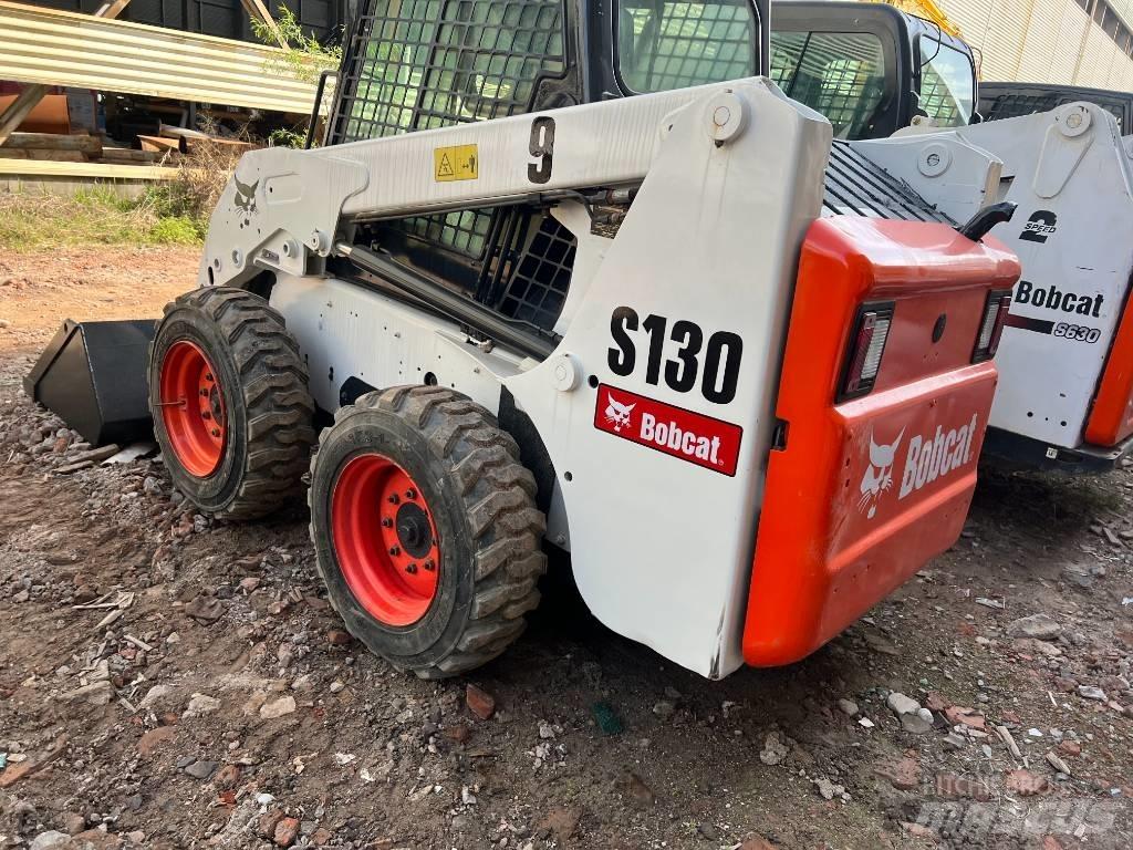 Bobcat S 130 Mini homlokrakodók