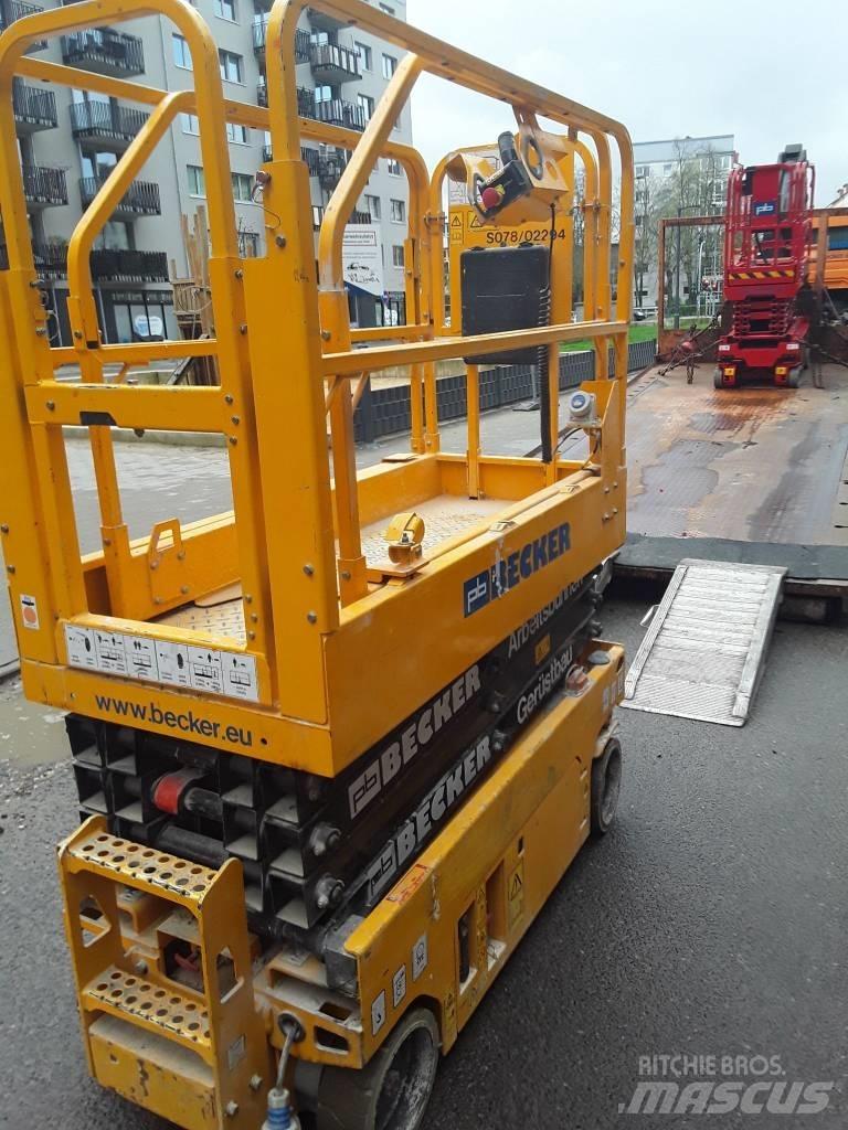 JCB S1930E (02294) Ollós emelők