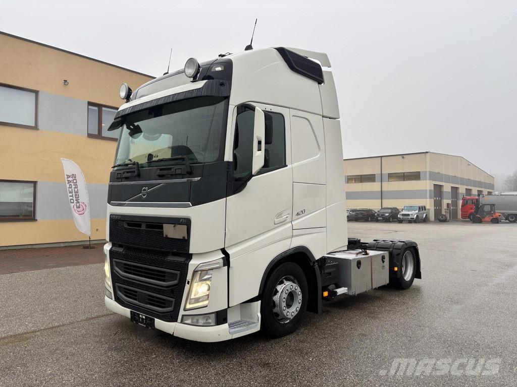 Volvo FH420 XL + VEB Nyergesvontatók