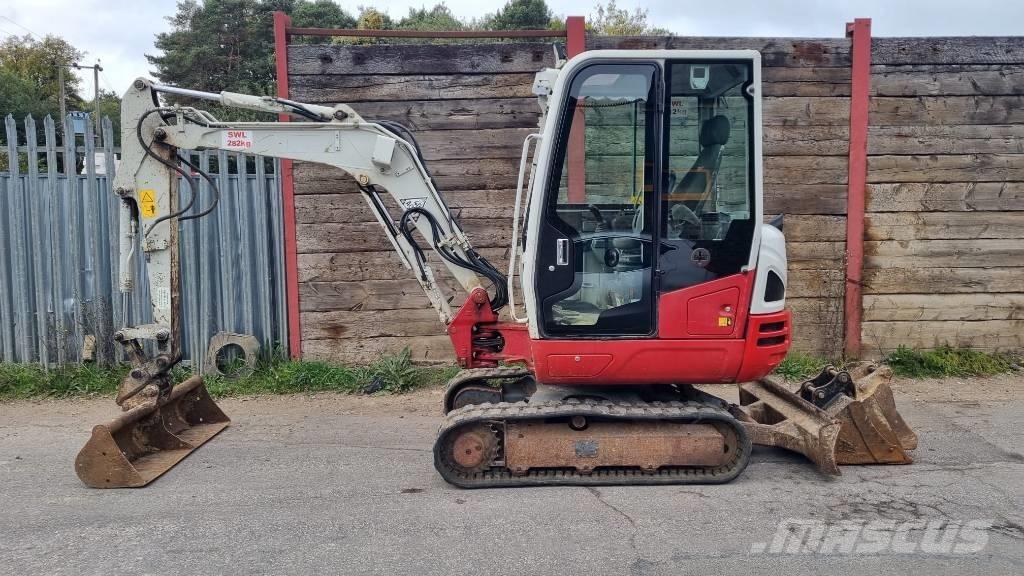 Takeuchi TB 230 Mini kotrók < 7t