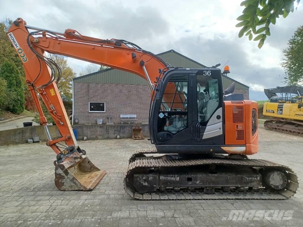 Hitachi ZX 135 US-6 Lánctalpas kotrók
