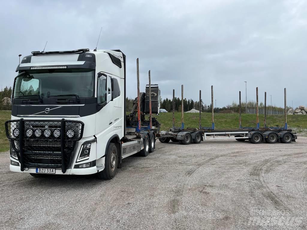 Volvo FH16 650hk Rönkszállító teherautók