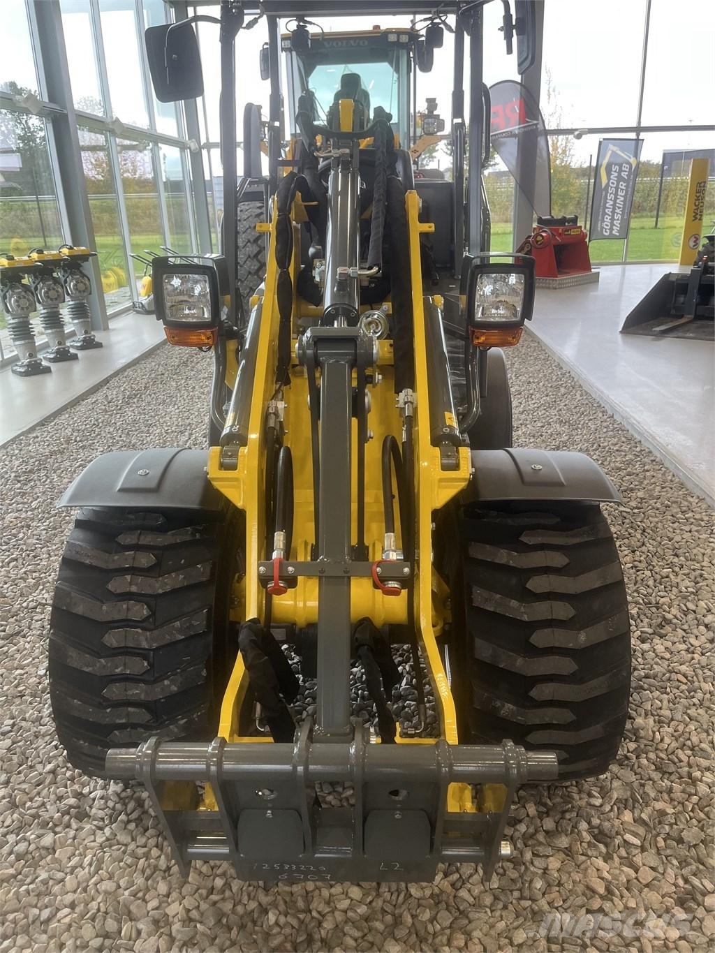 Wacker Neuson WL 25 Gumikerekes homlokrakodók