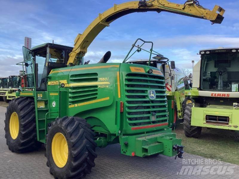 John Deere 7550i Önjáró szecskázók