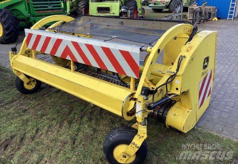 John Deere 7550i Önjáró szecskázók