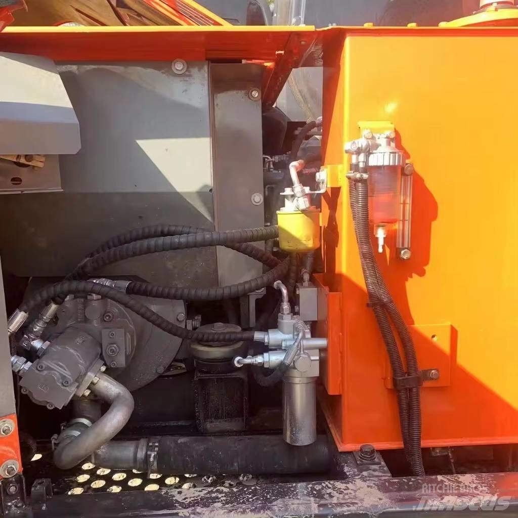 Hitachi ZX 60 Mini kotrók < 7t