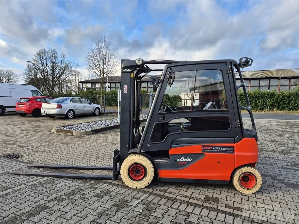 Linde E25L-01- Elektromos targoncák