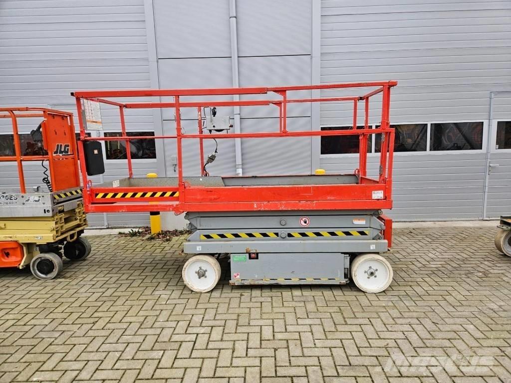 SkyJack SJ 4620 Ollós emelők