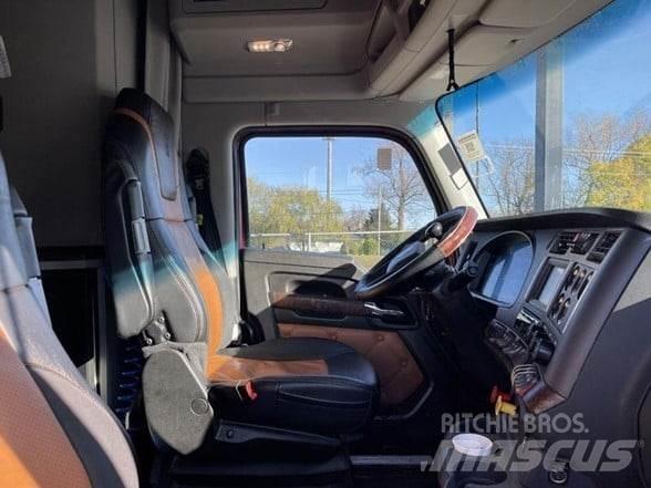 Kenworth T680 Nyergesvontatók
