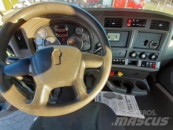 Kenworth T680 Nyergesvontatók