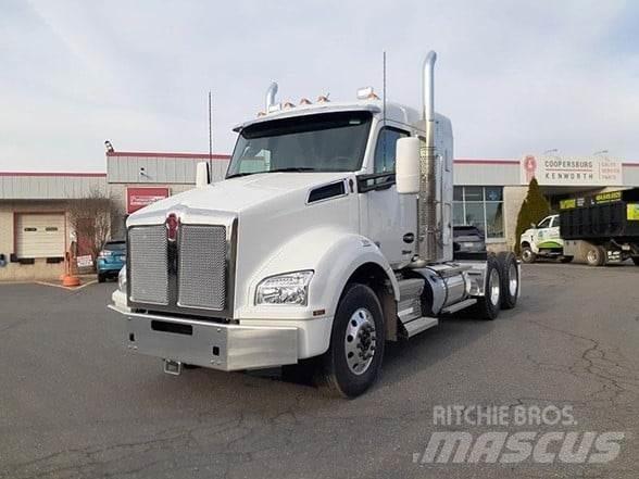 Kenworth T880 Nyergesvontatók