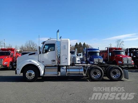 Kenworth T880 Nyergesvontatók