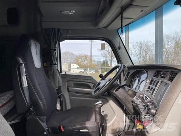 Kenworth T880 Nyergesvontatók