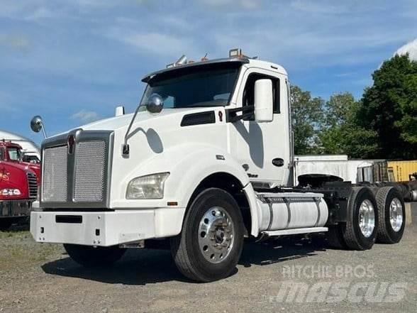Kenworth T880 Nyergesvontatók