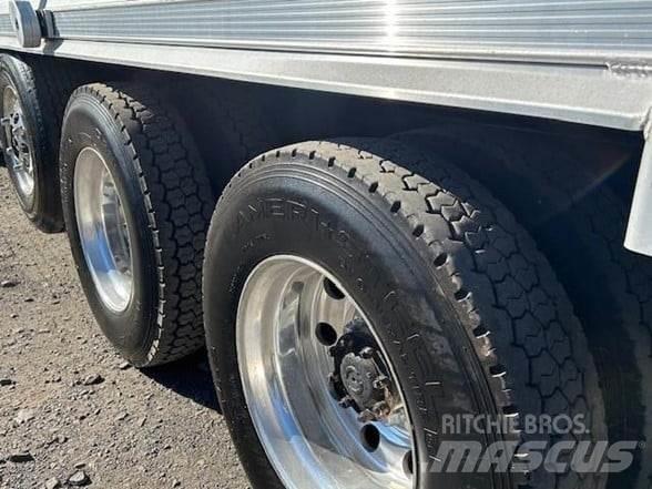 Kenworth T880 Billenő teherautók
