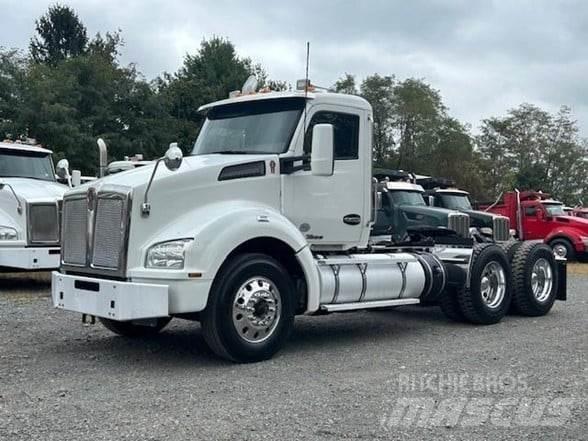 Kenworth T880 Nyergesvontatók