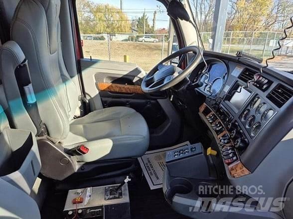 Kenworth T880 Billenő teherautók