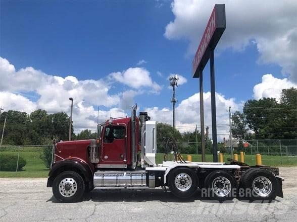 Kenworth W900B Nyergesvontatók
