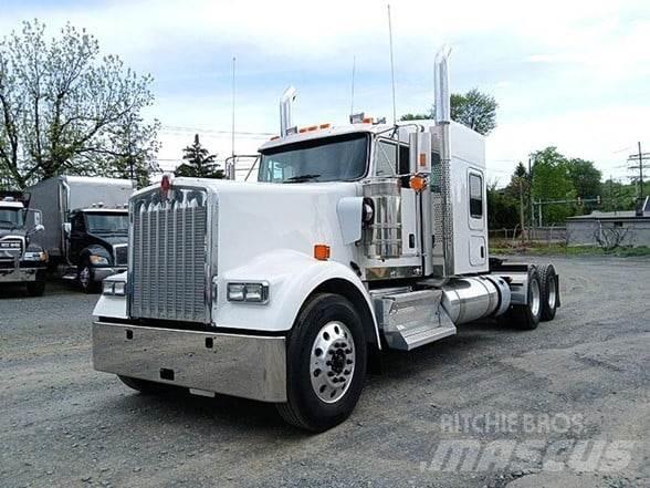 Kenworth W900L Nyergesvontatók