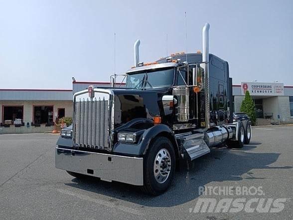 Kenworth W900L Nyergesvontatók