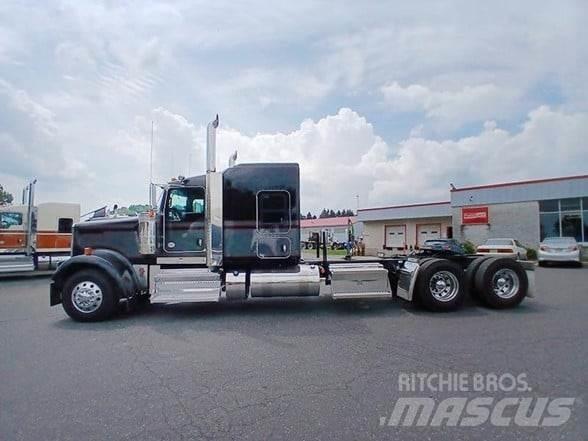 Kenworth W900L Nyergesvontatók