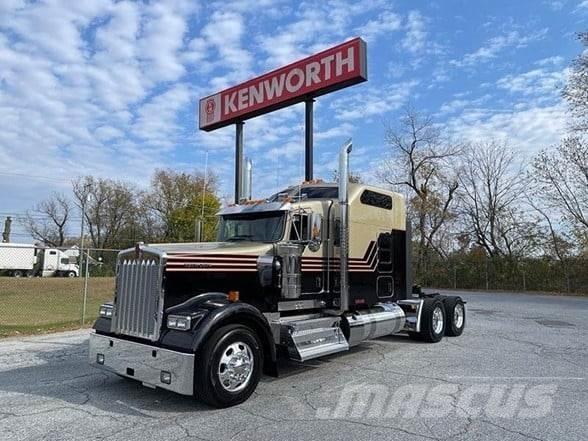 Kenworth W900L Nyergesvontatók