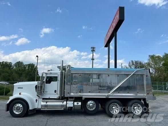 Kenworth W900L Billenő teherautók