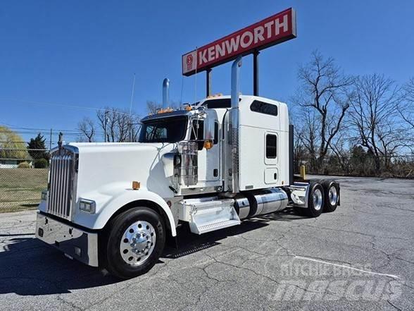 Kenworth W900L Nyergesvontatók