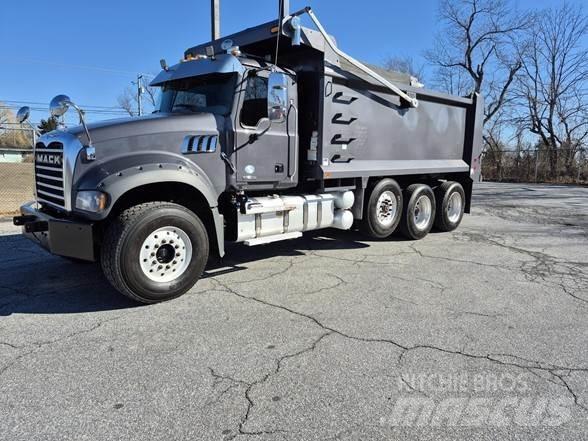 Mack GRANITE 64FR Billenő teherautók