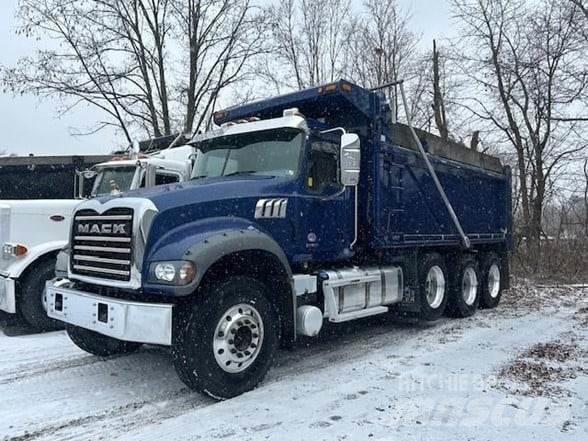 Mack GRANITE 64FR Billenő teherautók