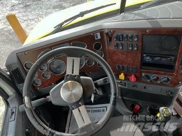 Mack GRANITE GU713 Billenő teherautók