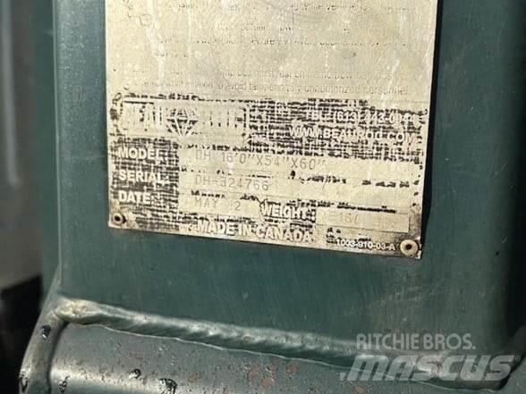 Mack GRANITE GU713 Billenő teherautók