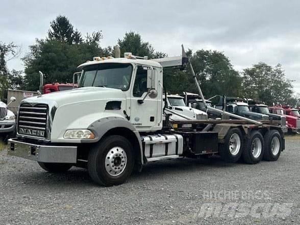 Mack GRANITE GU813 Hulladék szállítók