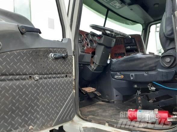 Mack PINNACLE CHU613 Nyergesvontatók