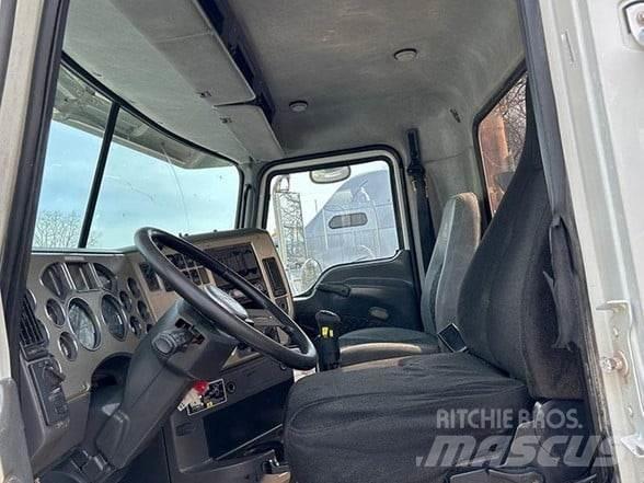 Mack PINNACLE CHU613 Nyergesvontatók