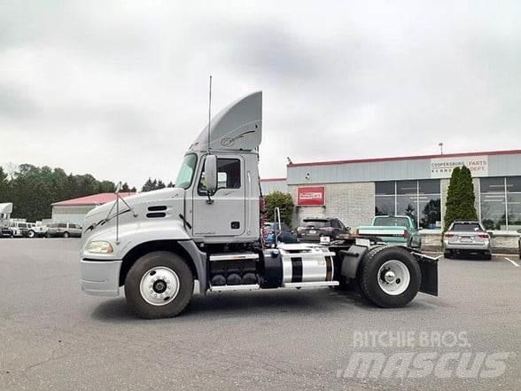 Mack PINNACLE CXU612 Nyergesvontatók