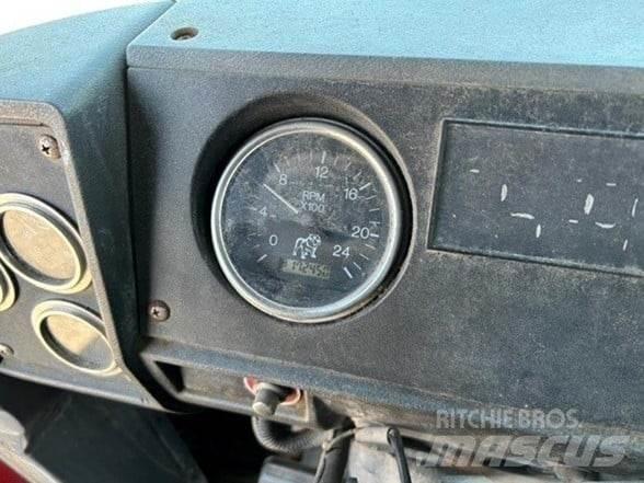 Mack RD688S Billenő teherautók