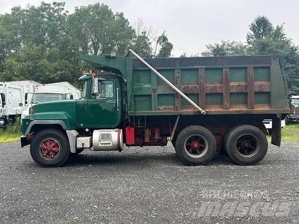 Mack RD688SX Billenő teherautók