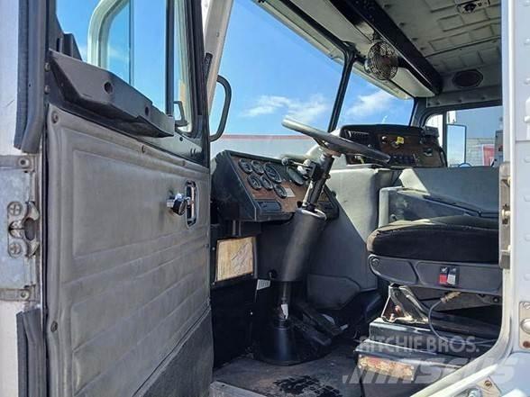 Peterbilt 320 Hulladék szállítók