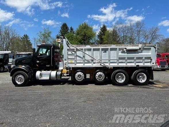 Peterbilt 567 Billenő teherautók