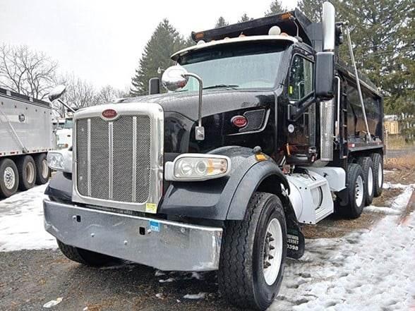 Peterbilt 567 Billenő teherautók