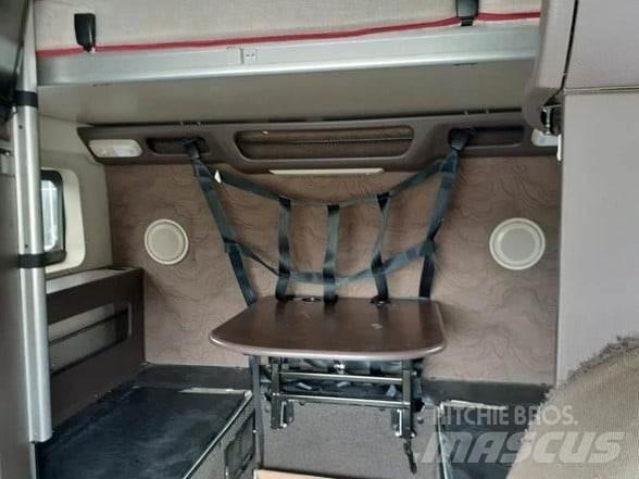 Volvo VNL64T780 Nyergesvontatók