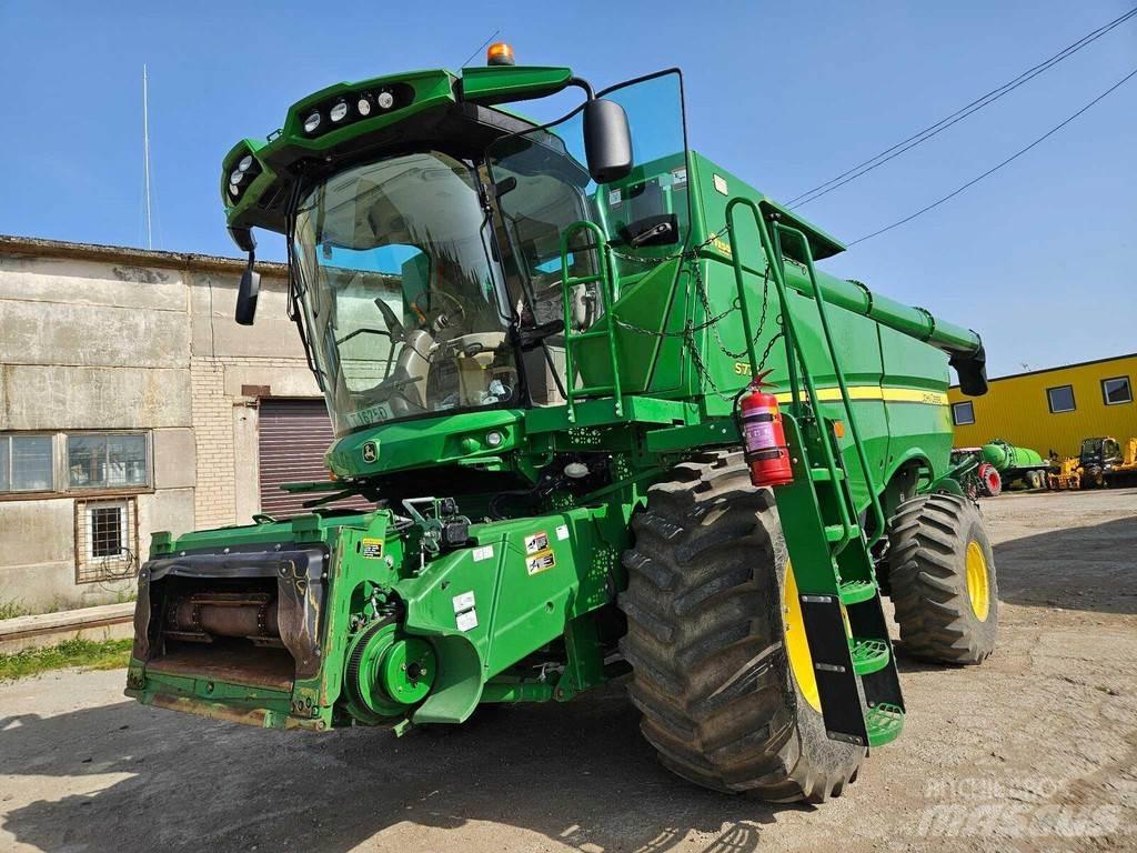 John Deere S770 Kombájnok