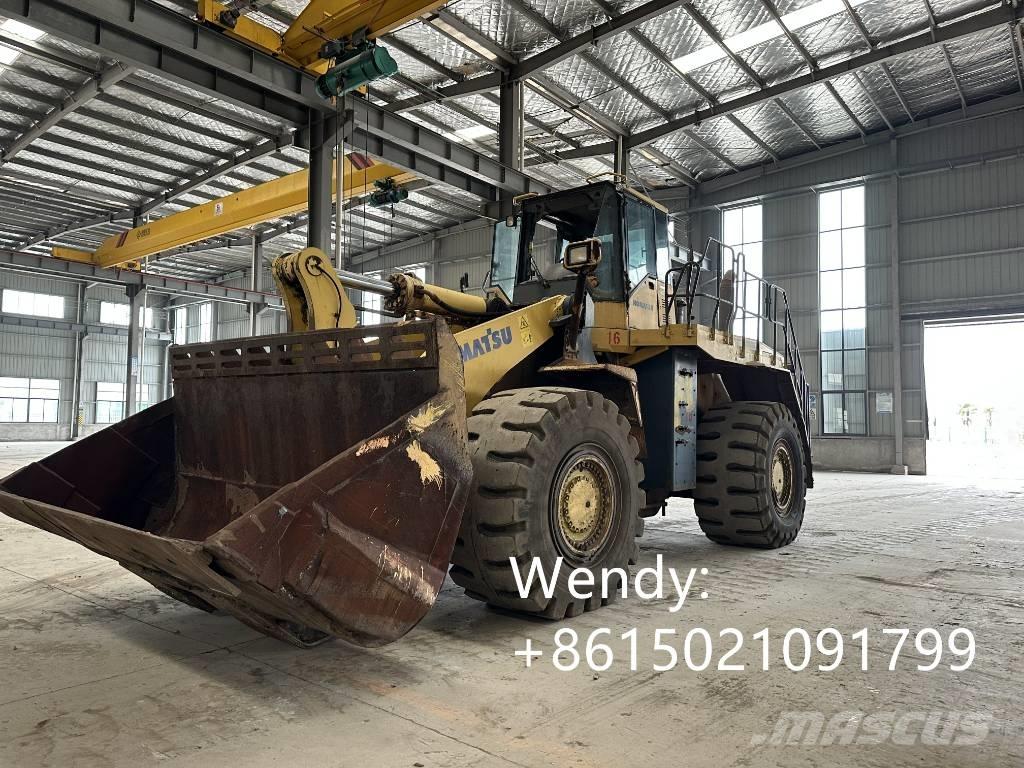 Komatsu WA 600-6 Gumikerekes homlokrakodók