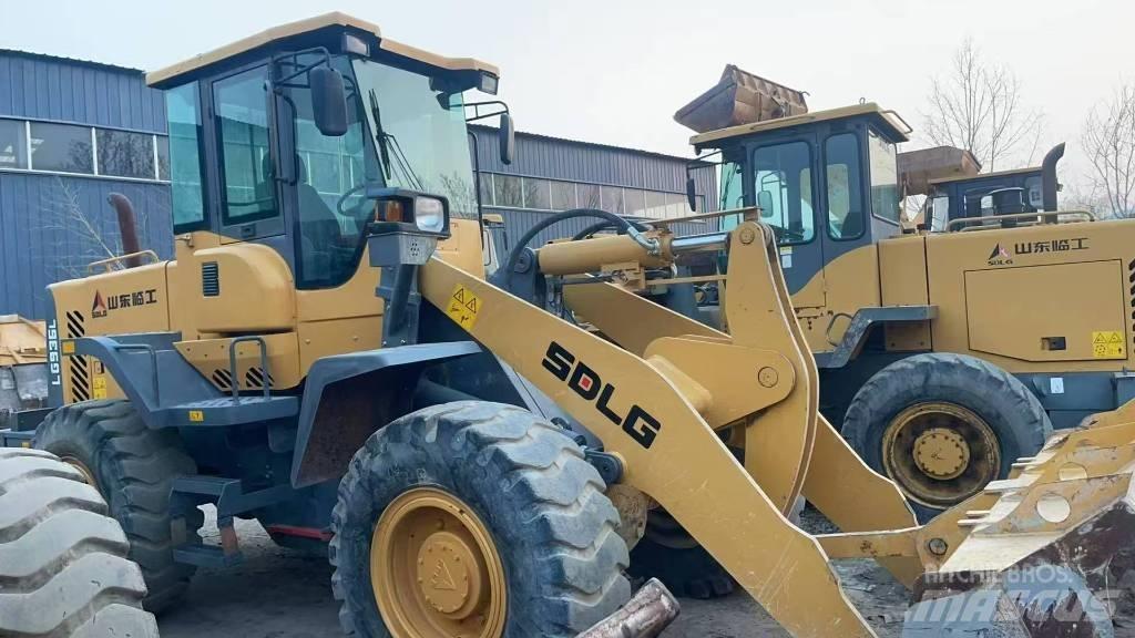 SDLG 936L Gumikerekes homlokrakodók