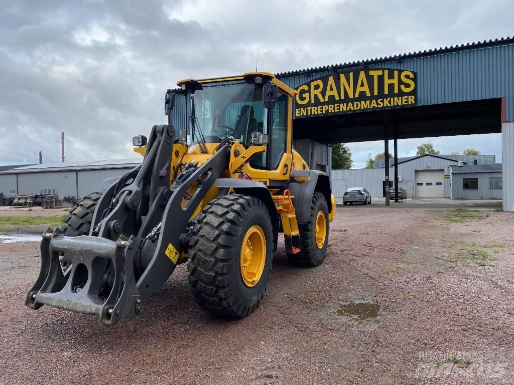 Volvo L90H  / L 90 H Gumikerekes homlokrakodók