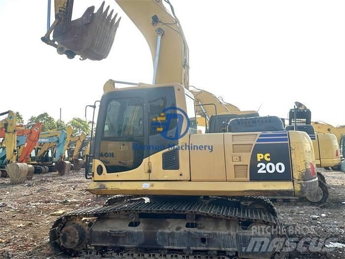 Komatsu PC200-8 Lánctalpas kotrók