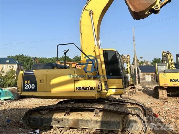 Komatsu PC200-8 Lánctalpas kotrók