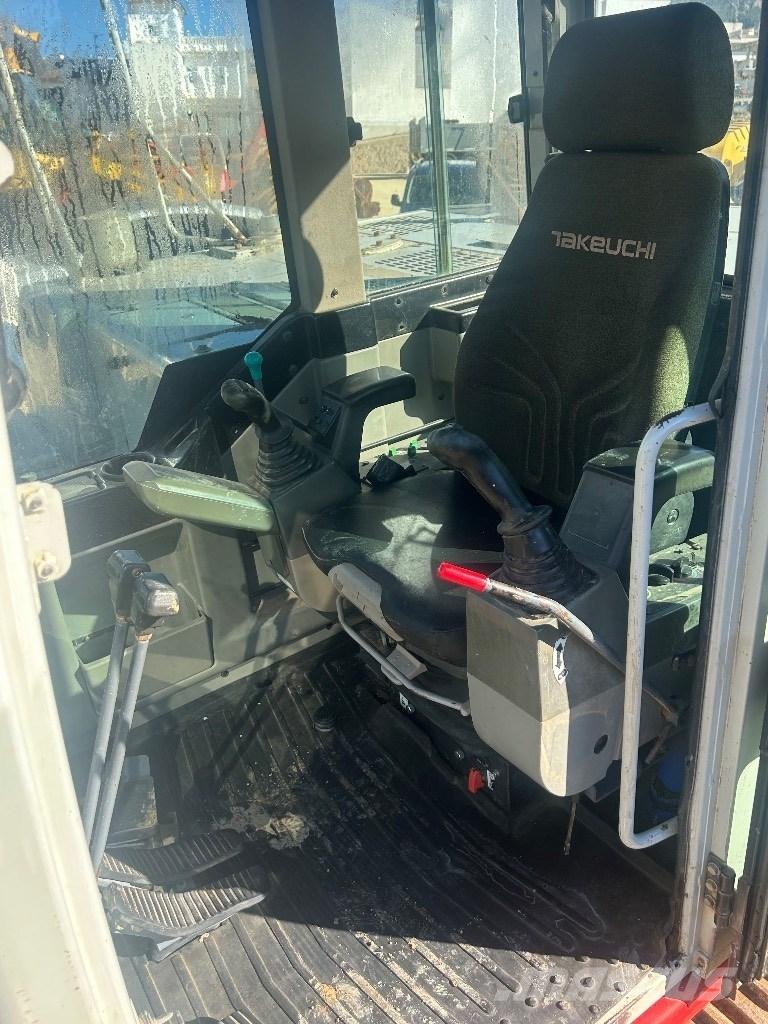 Takeuchi Tb 1140 Lánctalpas kotrók