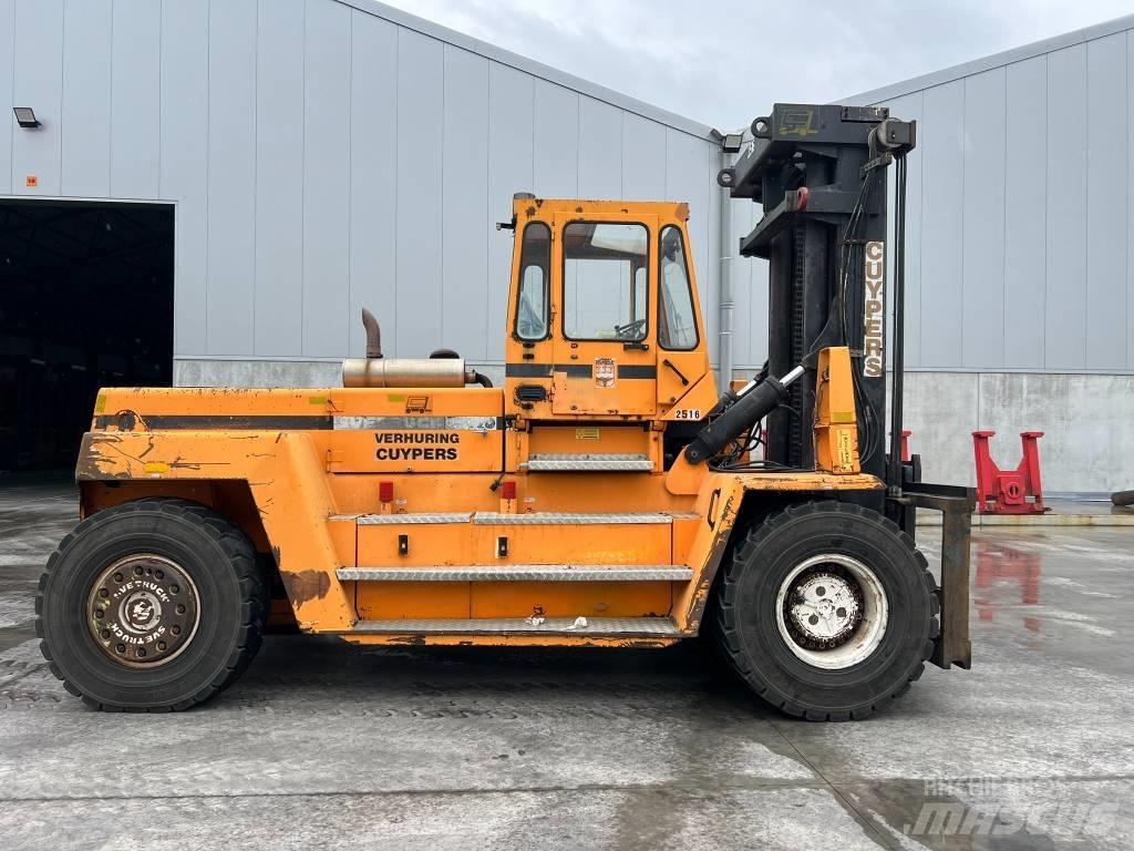 Svetruck 25 120 42 Dízel targoncák